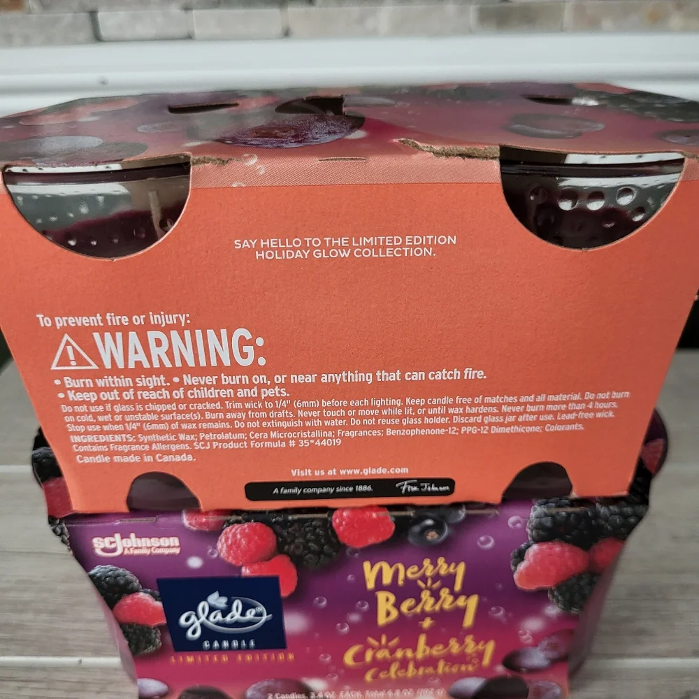 2 Twin Pack Glade Limited‎ Edition Merry Berry Cranberry Celebration Candles